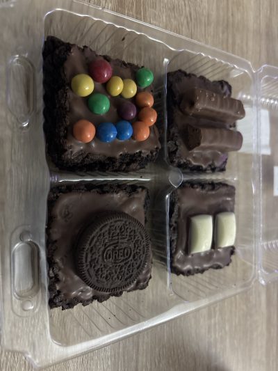 Topped Brownies x 4 Best Value!