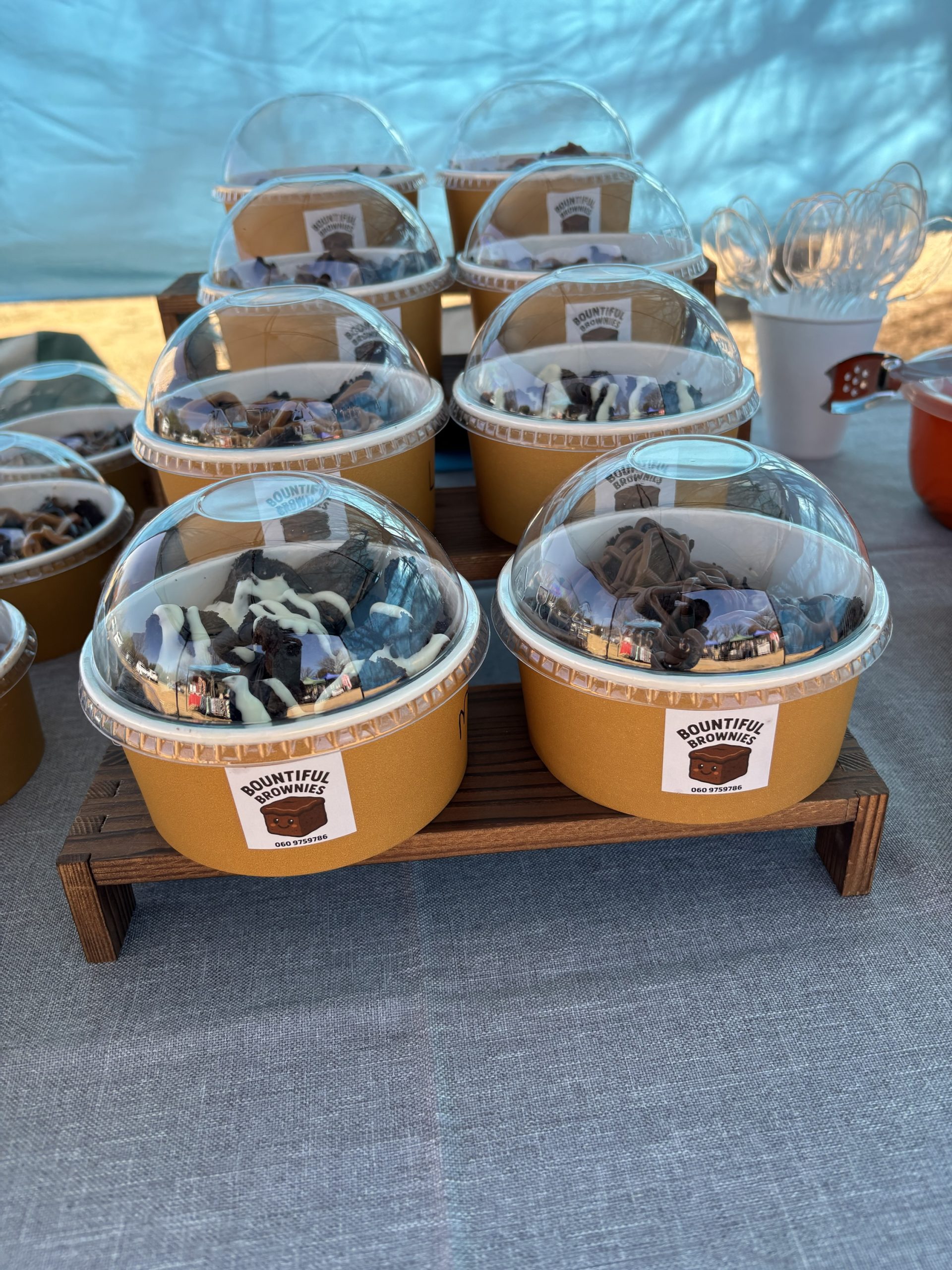 Brownie Bites Tub